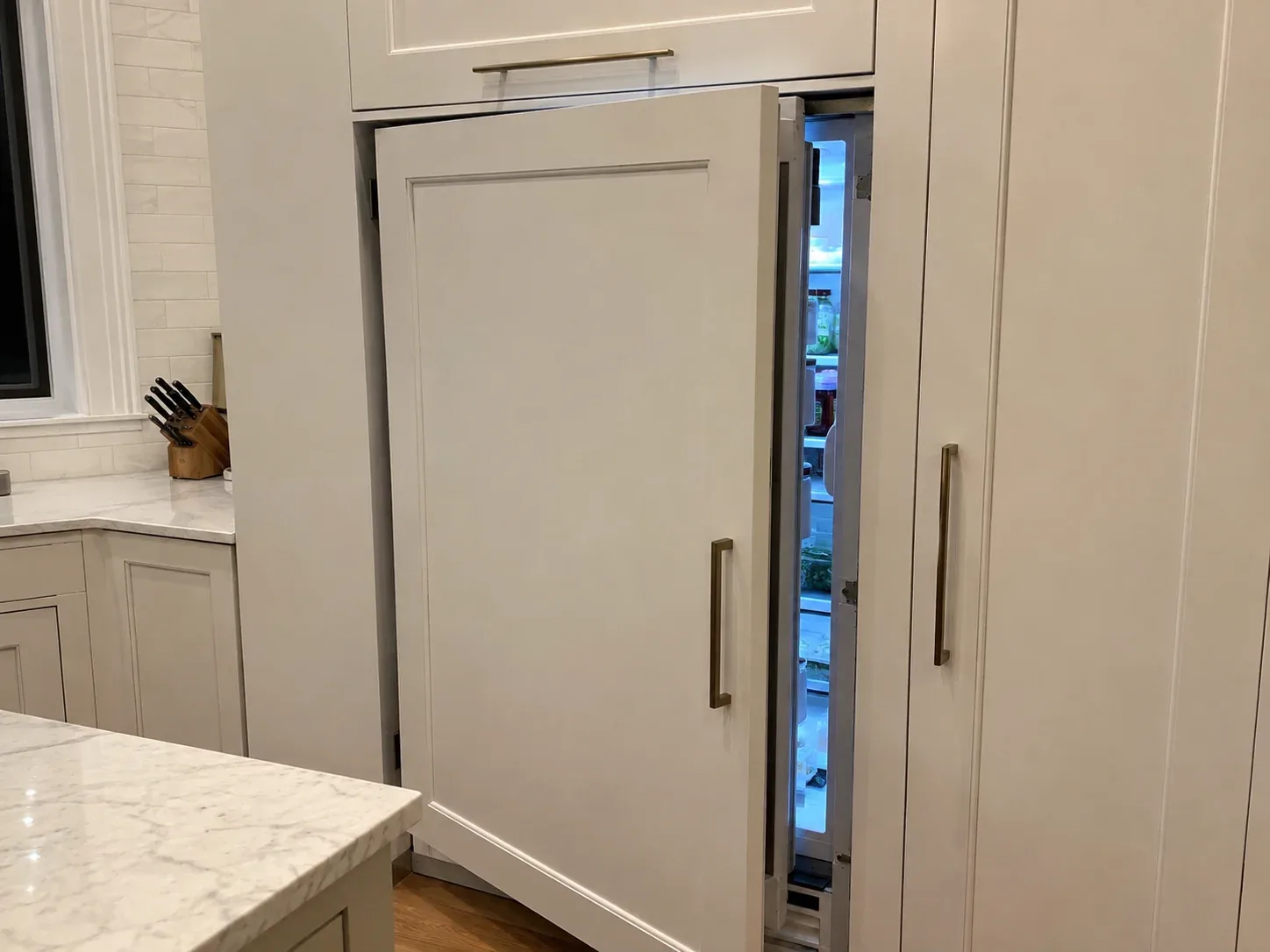 Bosch refrigerator repair in Dundas